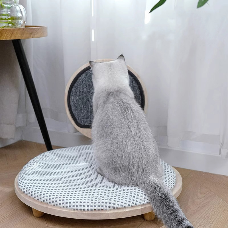 Solidong kahoy na maginhawang pugad ng pusa na may scratching board Solidong kahoy na maginhawang pugad ng pusa na may scratching board